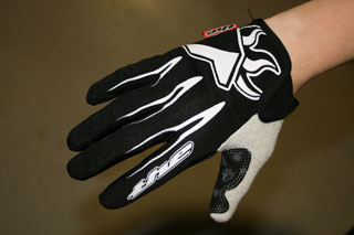 THE Skinz gloves