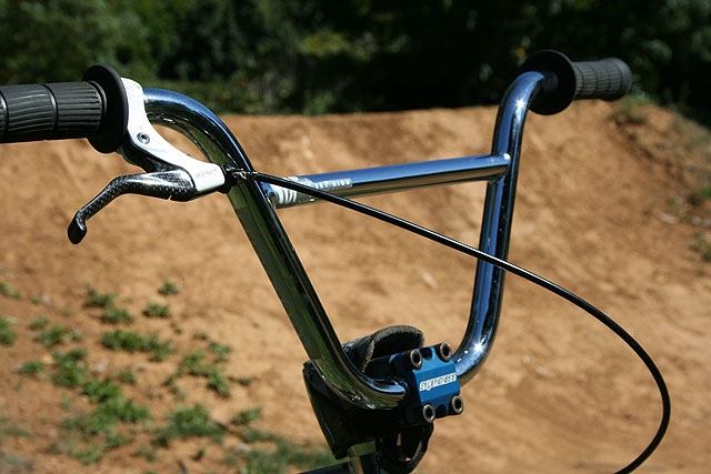 High rise clearance bmx handlebars