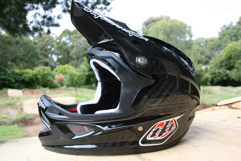 Troy lee hot sale carbon d3