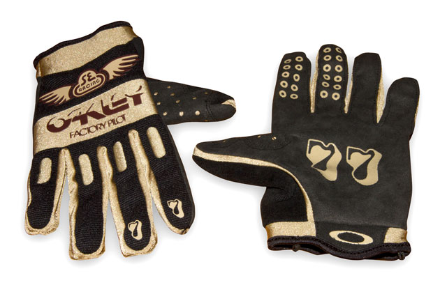 oakley bmx gloves