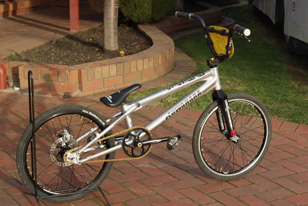 bmx bike with disc brakes