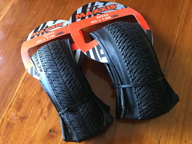 maxxis folding tire