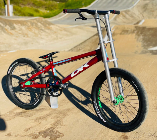 lightest bmx